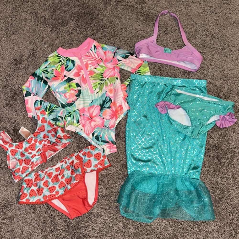 Toddler babygirl 18m bathing suit and mermaid bundle!!
